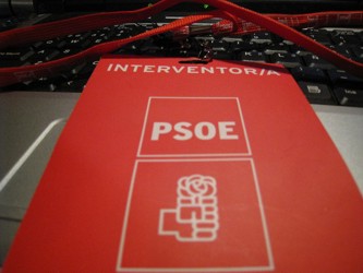 El PP recibiría un 34,1 por ciento de los votos, frente al 29 por ciento del PSOE,...