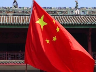 En China, el Banco Mundial dijo que el enorme programa de estímulo enfocado en la...