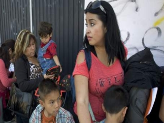 Será el cuarto grupo de inmigrantes mexicanos y centroamericanos que solicite asilo o visado...