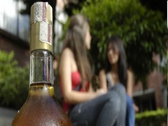 Camacho Solís reveló que los jóvenes inician el consumo de alcohol a los 12.6...