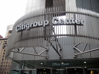 A las 1336 GMT, las acciones de Citigroup cotizaban a 47,61 dólares, recuperándose...