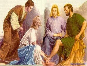 «Pues si yo, el Señor y el Maestro, os he lavado los pies, vosotros también...