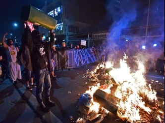 La capital económica de Brasil, São Paulo, comenzó la jornada de protestas a las...