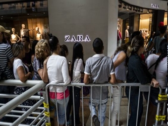 Zara pudo reanudar la actividad después de que el Gobierno garantizara a las franquicias de...