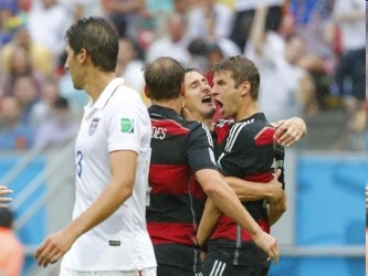 El equipo germano mostró sus credenciales en el debut, cuando arrolló 4-0 a Portugal,...