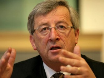 Juncker, de 59 años, ocupará el cargo durante cinco años en cuanto se forme la...