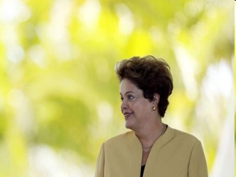 Rousseff no tiene suficientes votos para ganar las elecciones del 5 octubre en primera vuelta, de...