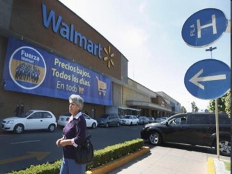 La minorista, controlada por la estadounidense Wal-Mart Stores Inc., concretó en mayo la...