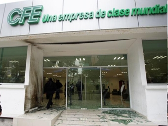 Los ingresos de la CFE aumentaron 6 mil 897 millones 411 mil pesos, o 4.46 por ciento, al ascender...