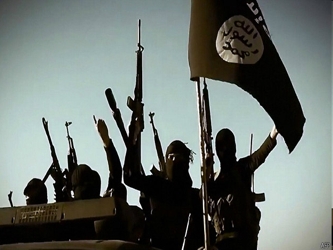 Pero EI -entonces conocido como ISIS- continuó avanzando y sembrando caos en Irak. Y con una...