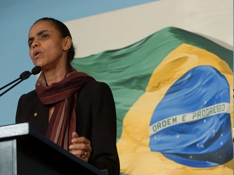 La ambientalista tiene menos de 50 días para convencer a los brasileños de que voten...