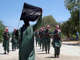 Al Shabaab dijo además que dos de los acompañantes de Godane habían muerto en...