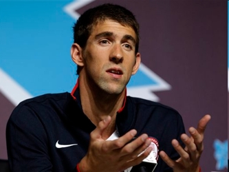 Phelps, de 29 años, fue detenido alrededor de las 1:40, según informaron las...