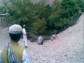 Los talibanes asesinaron a tiros a tres mujeres a las que acusaron de adulterio en Farah, capital...