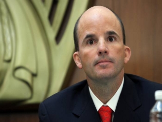 González Anaya hizo ver que la reducción del déficit "no es un fin y no...