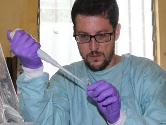 Conseguimos hacer in situ los primeros ensayos con un test rápido del ébola en...