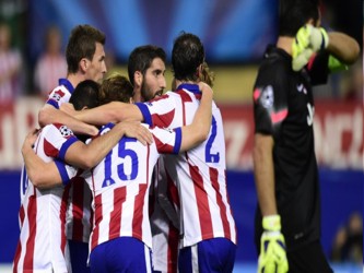 El Atlético de Madrid cayó hoy por 2-1 ante la Real Sociedad con un gol del mexicano...