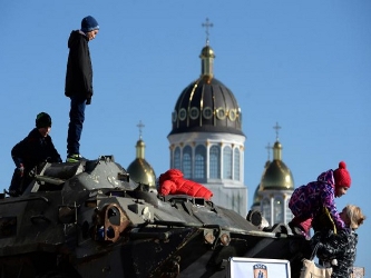 Poroshenko anunció más tarde que todas las personas que perdieron la vida durante las...