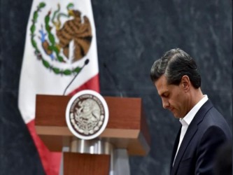 Los legisladores en el Senado han señalado que en el anuncio de Peña Nieto, en medio...