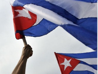 Washington autoriza exportaciones puntuales a Cuba por ejemplo de equipos médicos o...