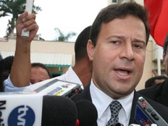 El presidente de Panamá, Juan Carlos Varela, instó hoy a los ciudadanos de su...