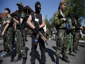 A esos llamados se suman quienes exigen el envío de armas a Ucrania para defenderse de los...