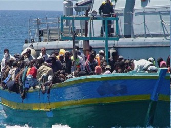 El operativo de rescate fue llevado por las Marinas de Italia y de Malta, que según medios...