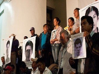 Los estudiantes no han sido vistos desde el 26 de septiembre, cuando fueron detenidos por la...