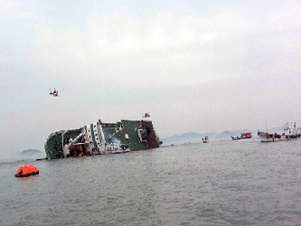 La mayoría de los 304 muertos que dejó el naufragio del Sewol del 16 de abril del...