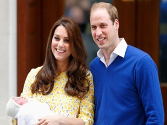 La hija del príncipe Guillermo de Inglaterra y Catalina, nacida el sábado pasado, se...