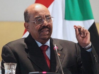 El político opositor acusó a Al Bashir de estar implicado en crímenes de...