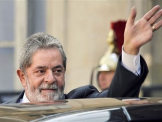 Existe por ello mucha curiosidad por conocer si Lula prepara alguna nueva estrategia ya que como...