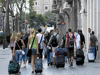 El aumento en la llegada de extranjeros, en promedio, es de casi 10 por ciento, tanto los "no...