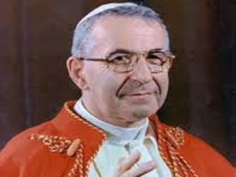 El año 1954 es nombrado vicario general de Belluno, y cuatro años más tarde el...