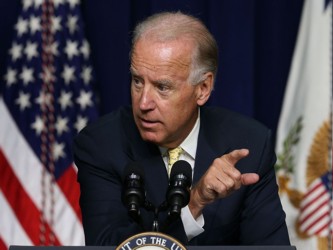 Los analistas coinciden en que es poco probable que Biden se lance a la palestra demócrata...