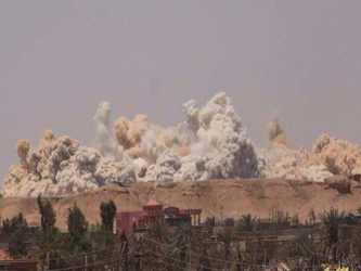 Los bombardeos también dañaron algunas viviendas civiles, según Al Suryi, que...