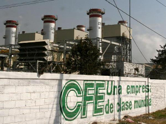 Los ingresos de la CFE descendieron de 251 mil 604 millones de pesos observados a septiembre de...