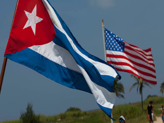 Se estima que este año unos 45.000 cubanos transitarán por esta vía, por lo...