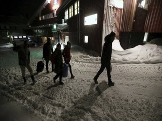 Las deportaciones a Rusia de refugiados llegados a Noruega por el Ártico han generado...