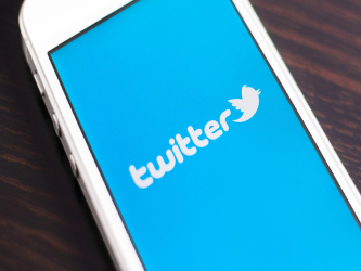Las acciones de Twitter ha caído casi un 50 por ciento desde el regreso de Dorsey año...
