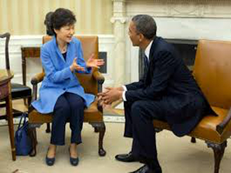 En una conversación telefónica el martes, Park y Obama acordaron que también...