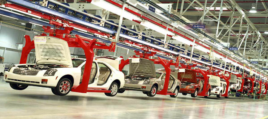 La producción de autos bajó un 4.1 por ciento a 271,278 unidades en febrero, mientras...
