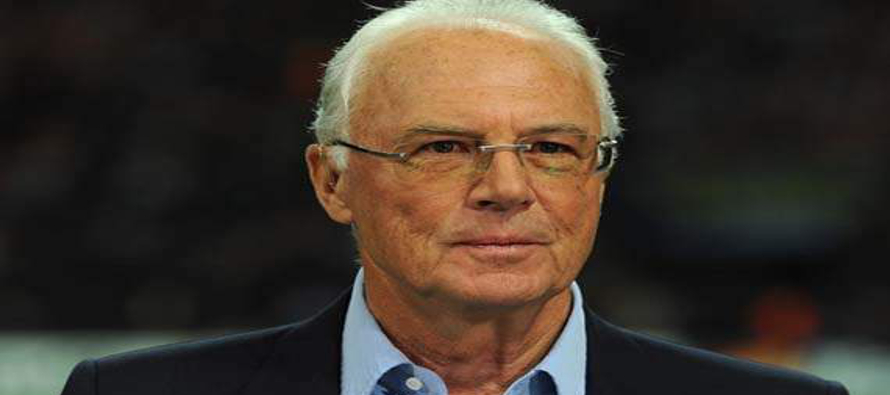 Y es por ese último papel, en el que Beckenbauer trabajó de cerca con la FIFA y con...