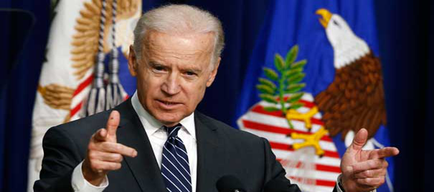 Biden sostuvo una reunión con el ex presidente israelí Shimon Peres a algunas cuadras...