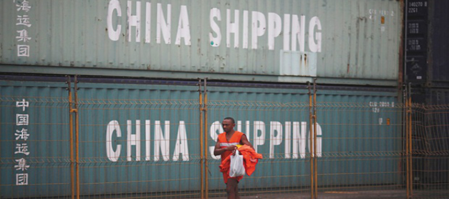 Las exportaciones chinas de febrero registraron su mayor desplome desde mayo del 2009, mientras que...