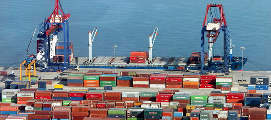Las exportaciones cayeron un 4,0 por ciento interanual en febrero, mostraron el jueves datos del...