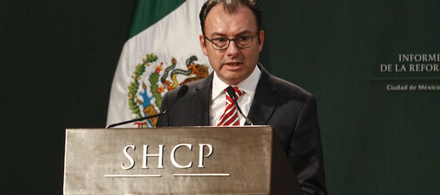El banco central de México dijo más temprano el lunes que entregará al...