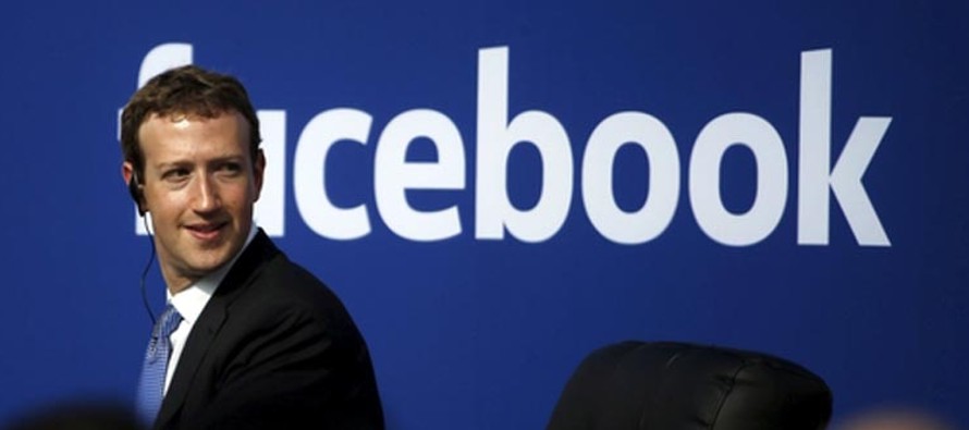 La demanda alega que el comité de Facebook que aprobó la operación no...