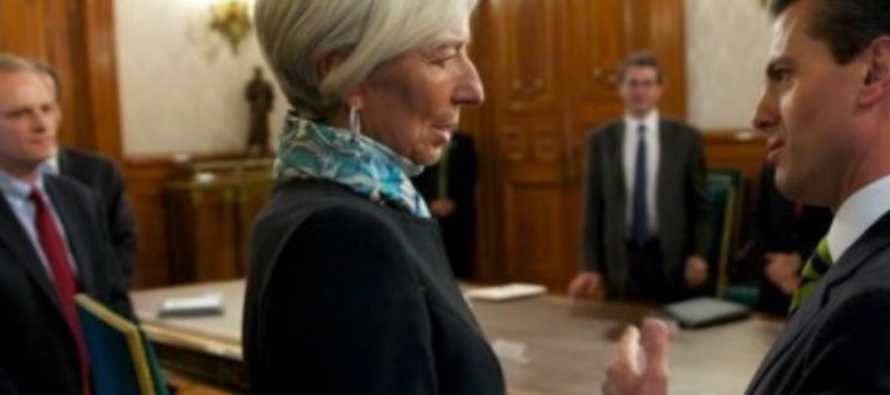 El FMI dijo que autorizó la línea de crédito flexible (LCF) por 88,000...