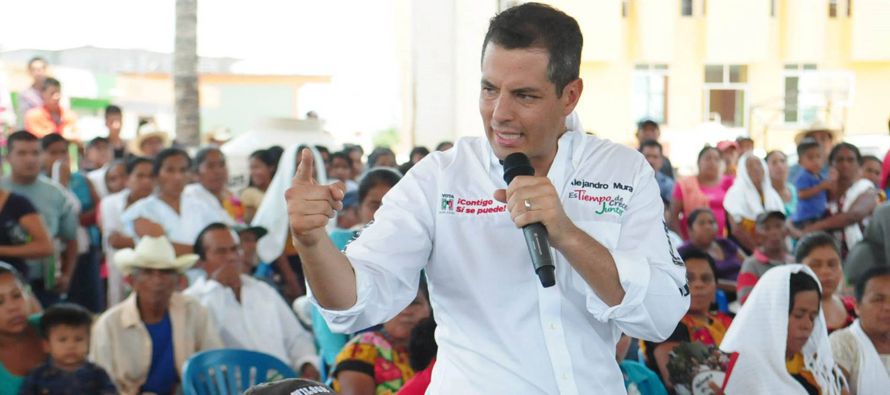 A lo largo de su campaña al Gobierno de Oaxaca, Alejandro Murat ha presumido de su...